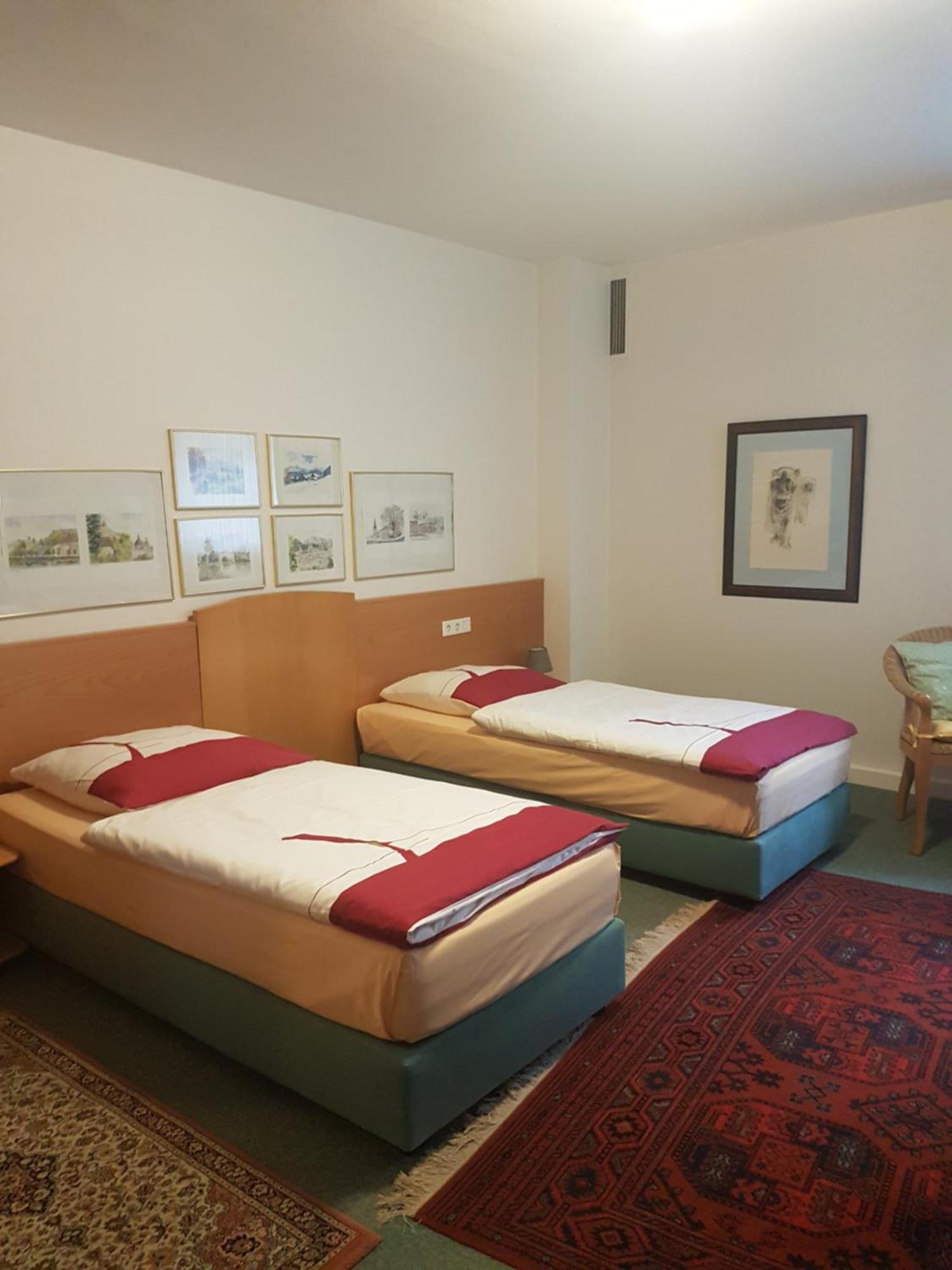 Gaestehaus Krefeld Uerdingen Экстерьер фото